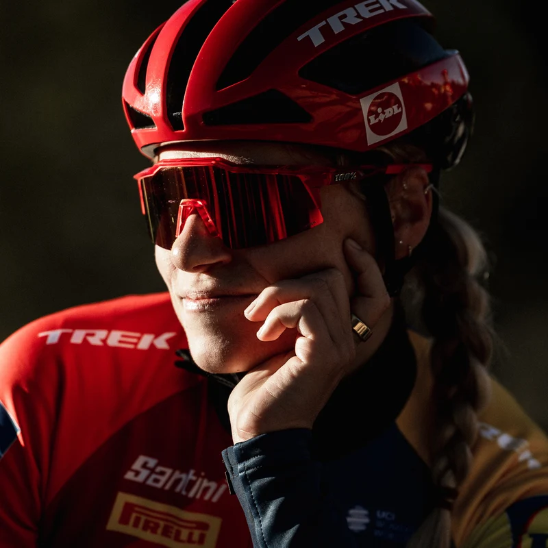 TREK TFR SPEEDCRAFT SL Translucent Matte Red HiPER Red Mirror Lens