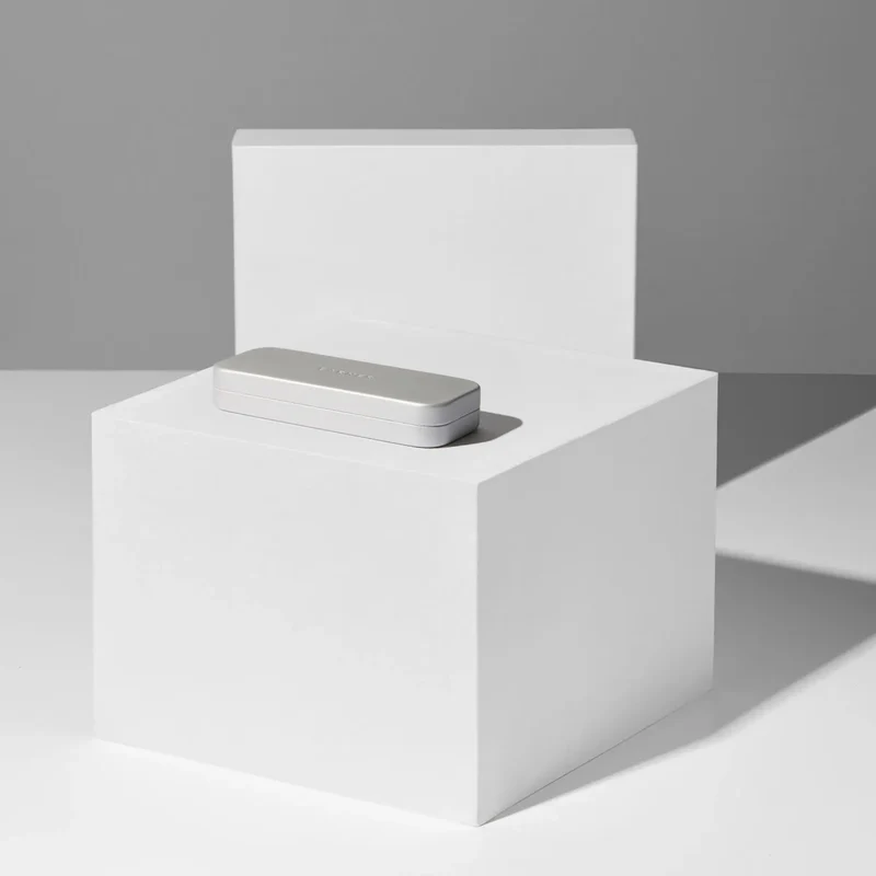 Metal case
