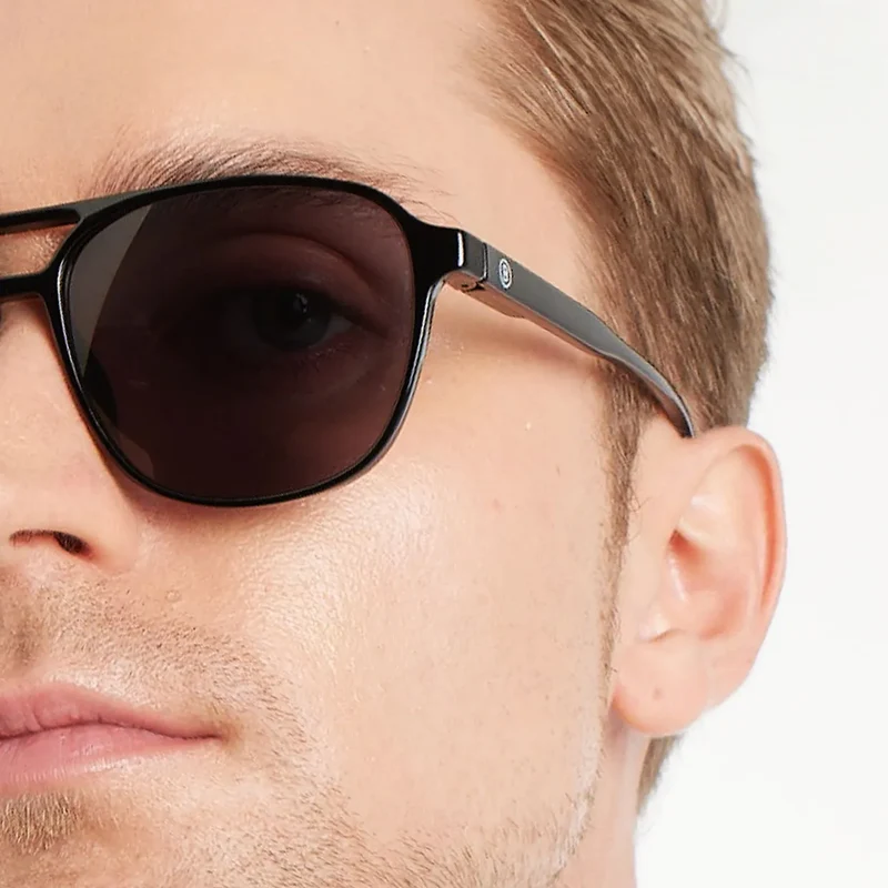 Brad Glossy Sun
