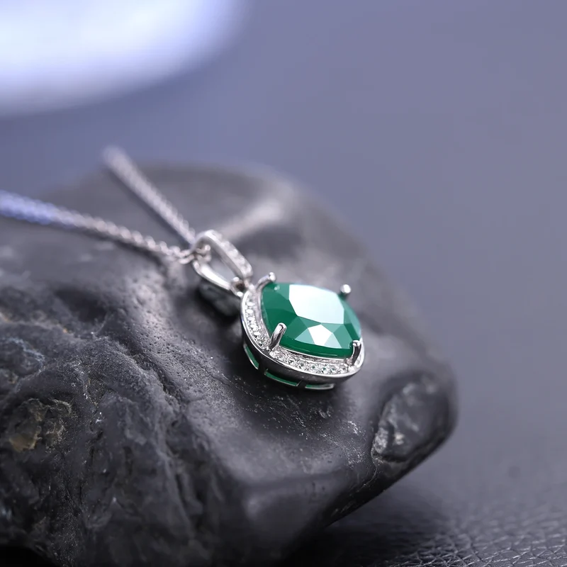 Agate birthstone necklace with a square green agate grandma necklace