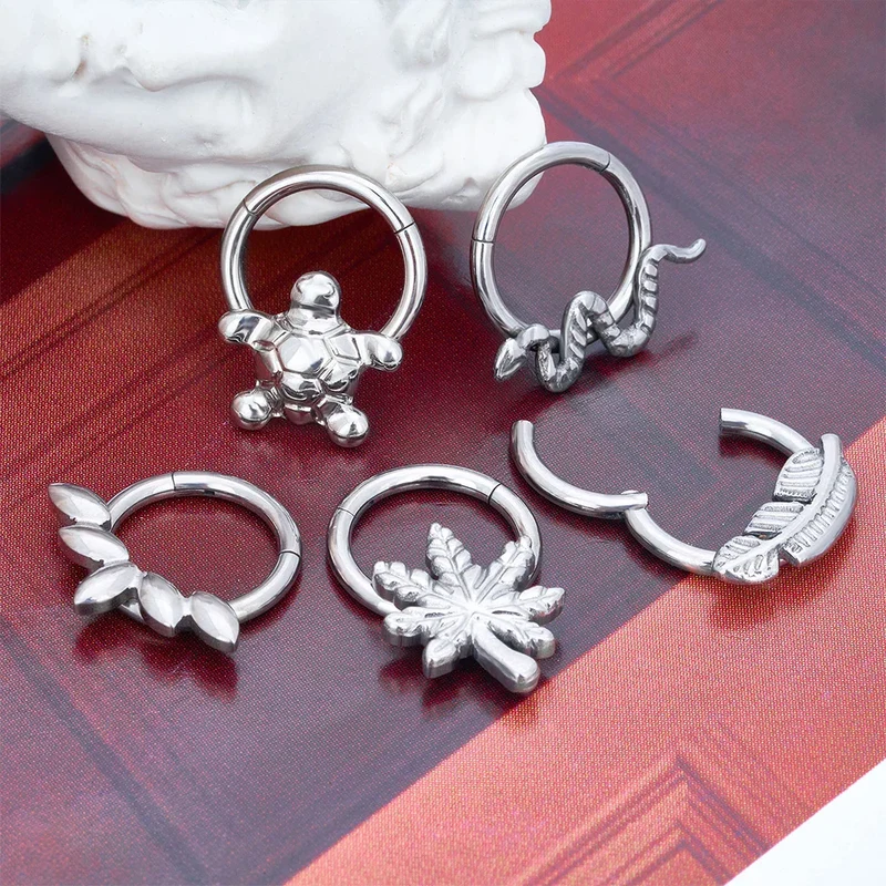Leaf nose ring titanium hinged clicker septum piercing 16G silver