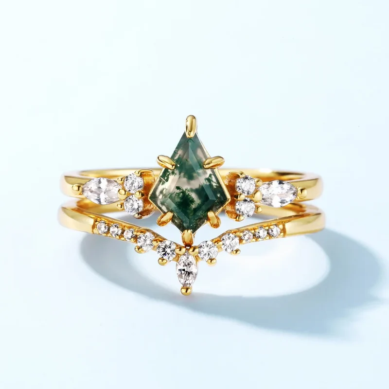 Moss agate ring set kite cut made of 925 sterling silver and natural moss agate