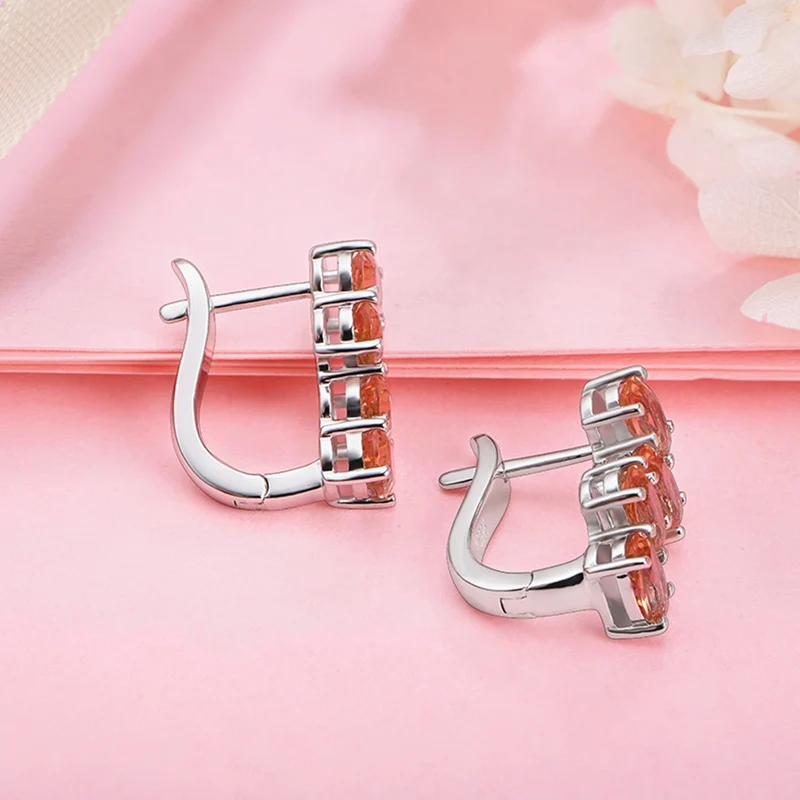 Zultanite earrings with a modern and luxurious design