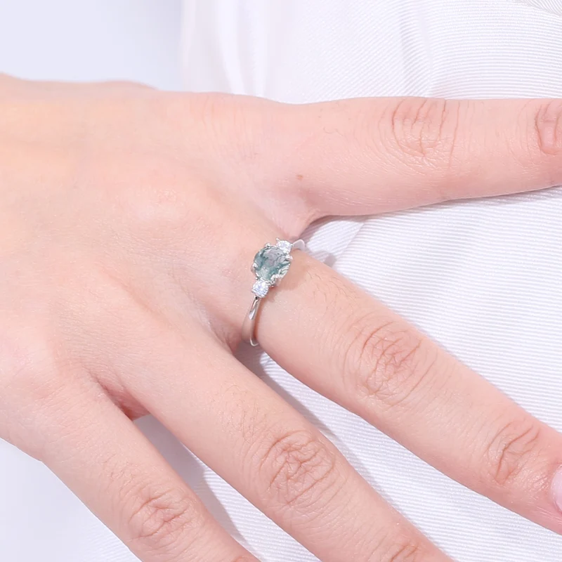 Green moss agate ring classic three-stone engagement ring in silver