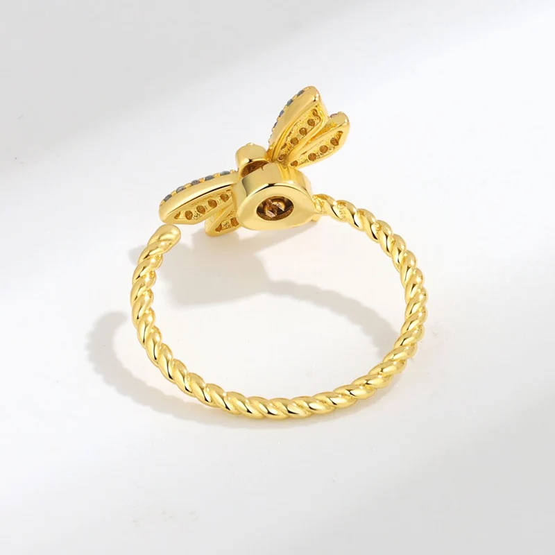 Anxiety relief ring with a dragonfly sterling silver