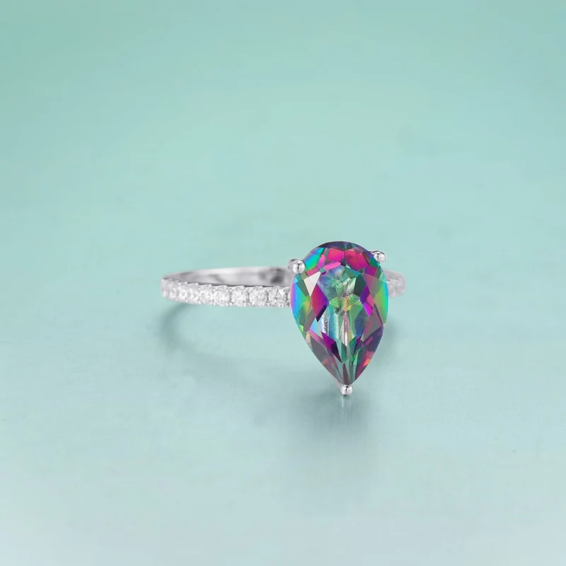 Rainbow quartz ring with a natural rainbow quartz stone