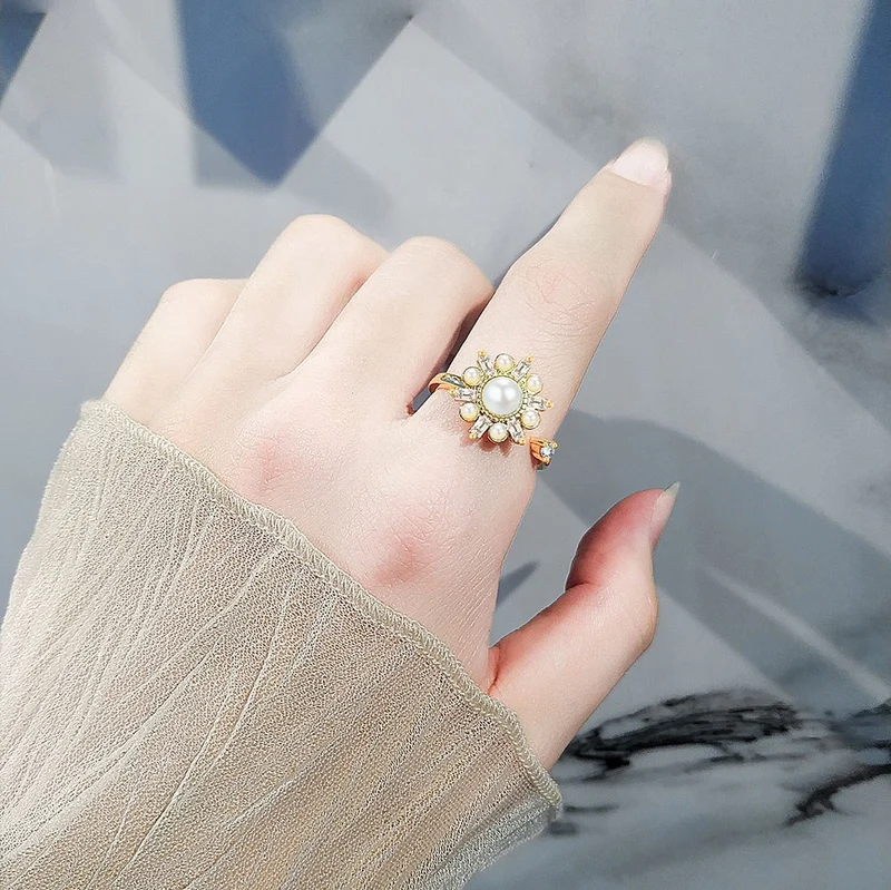 Pearl anxiety ring made of 925 sterling silver