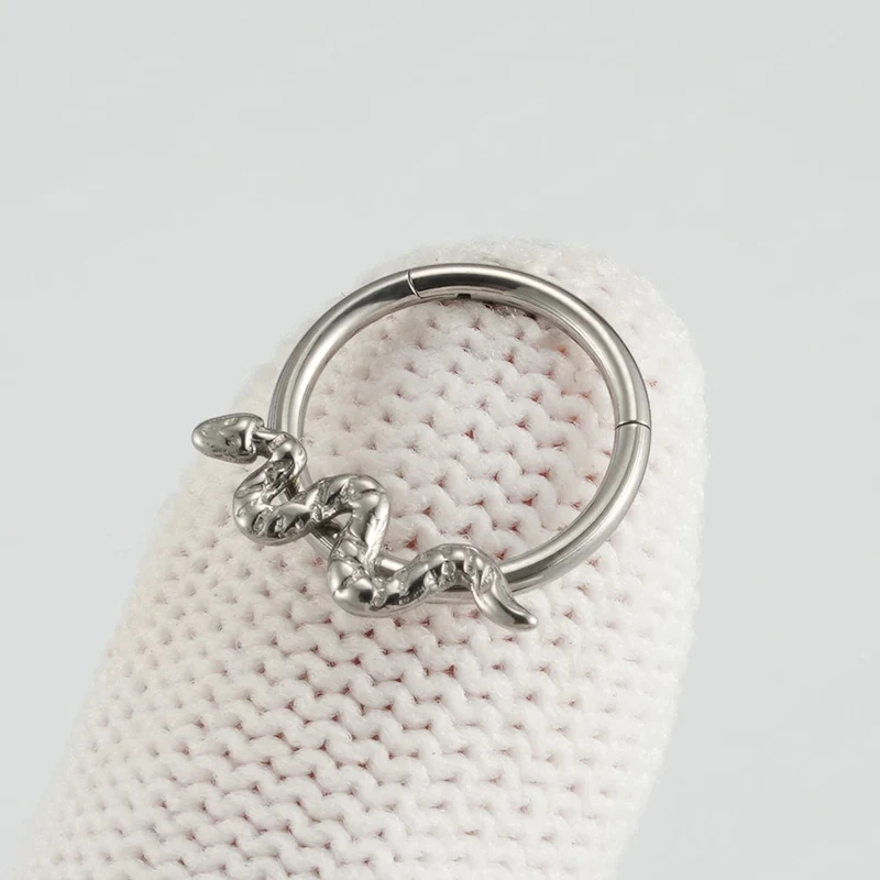 Snake nose ring titanium septum clicker
