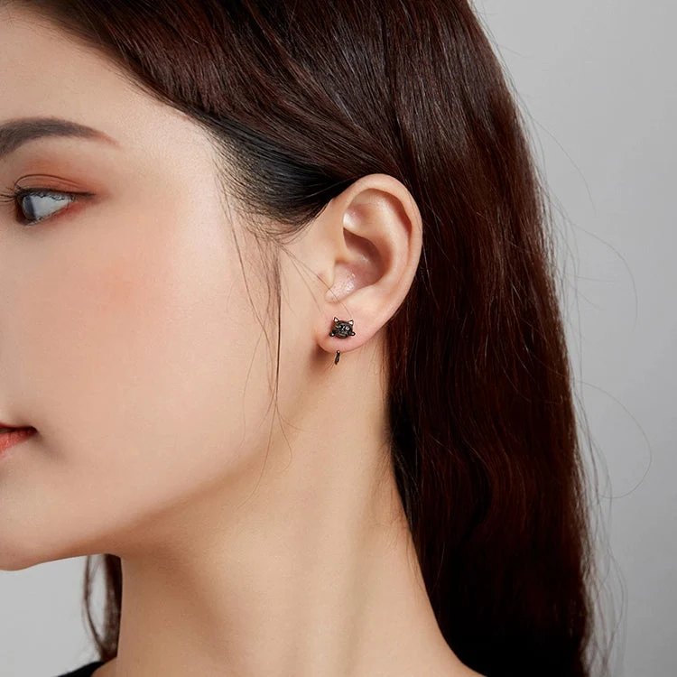 Black cat earrings in sterling silver