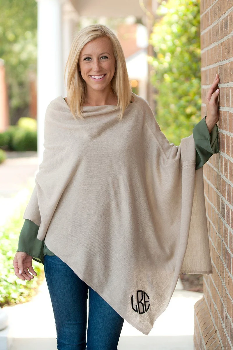 Creme Chelsea Poncho - Personalized