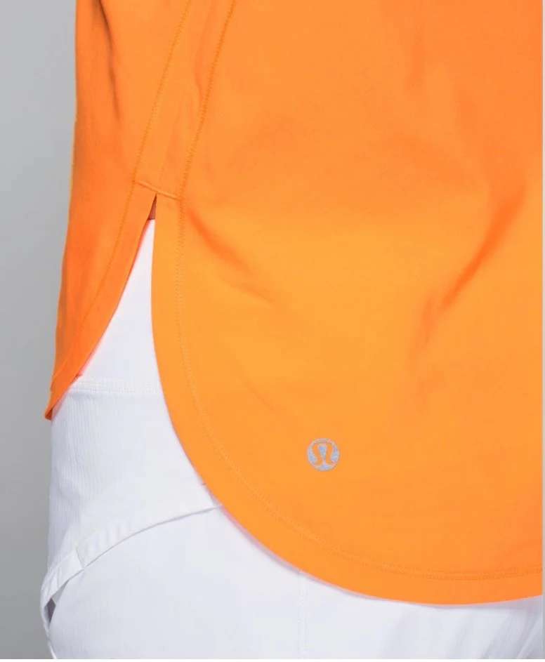 Lululemon in a flash singz