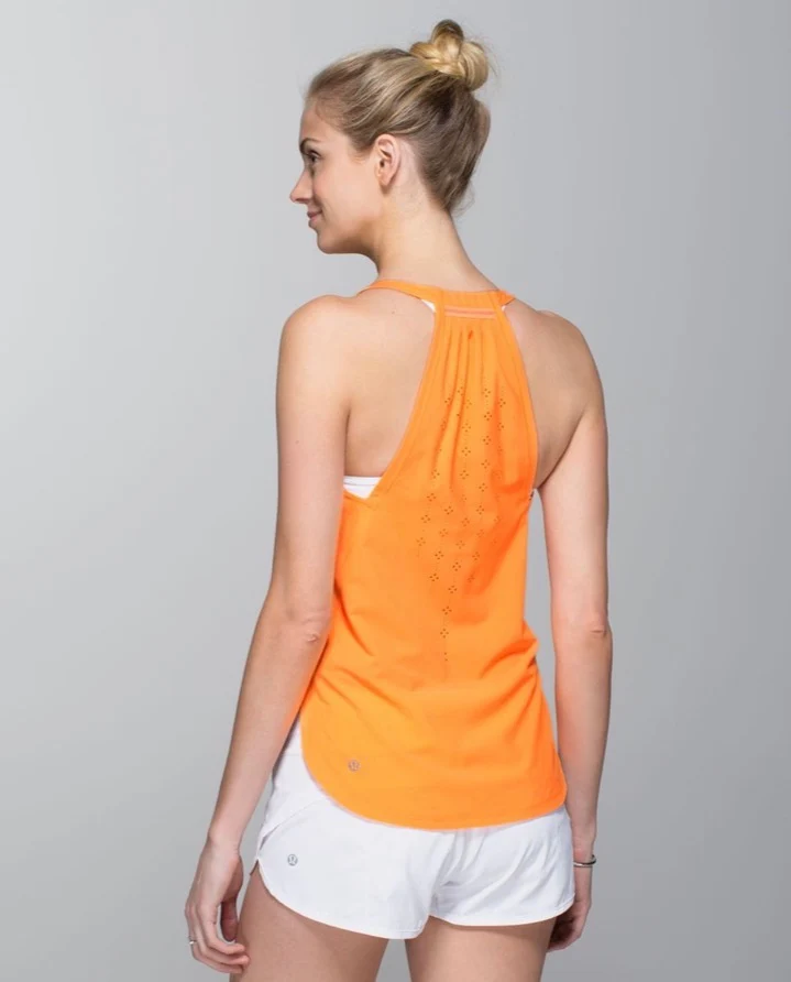 Lululemon in a flash singz