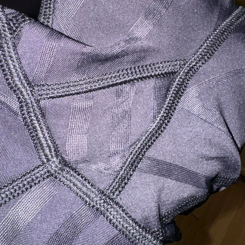 Lululemon Hot like agni crop leggings