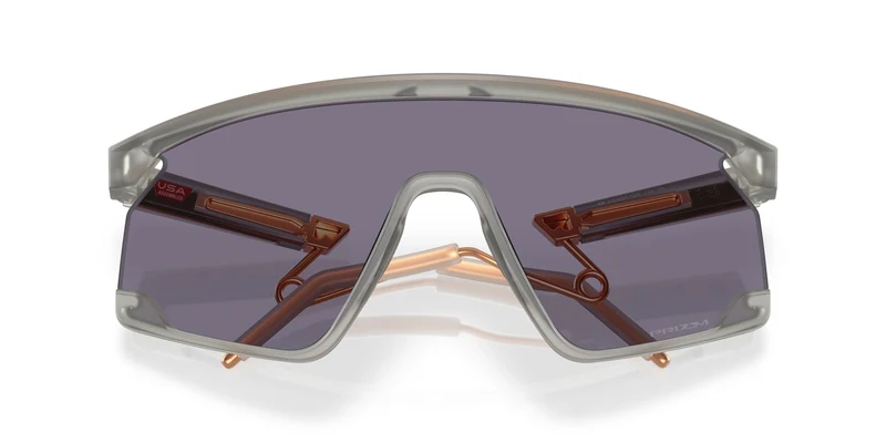 Oakley Bxtr Metal 9237 Sunglasses