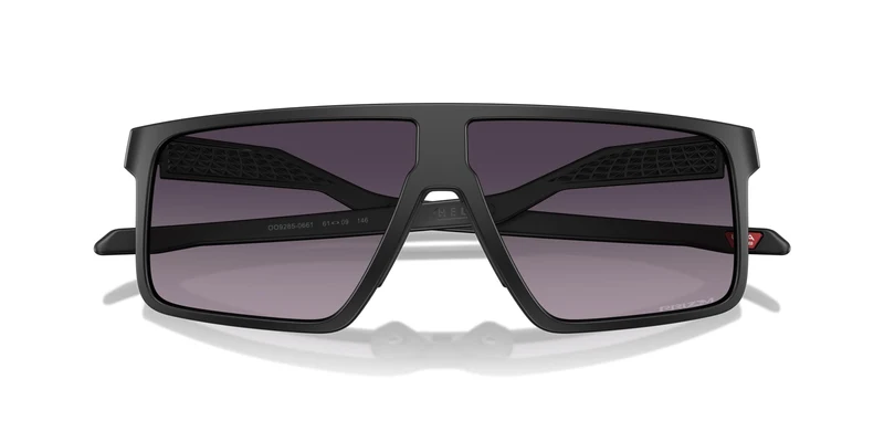 Oakley Helux 9285 Sunglasses