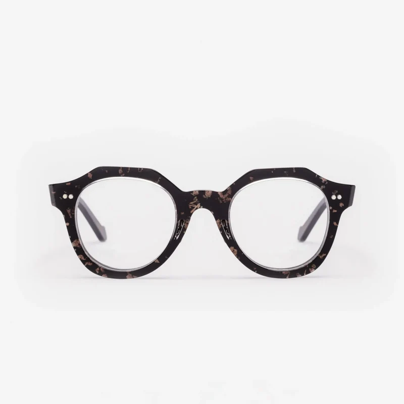 KINDANI - CHAD | VISTA EXCLUSIVE LIMITED EDITION