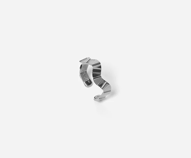 Bague Fluxus, argentée et ajustable