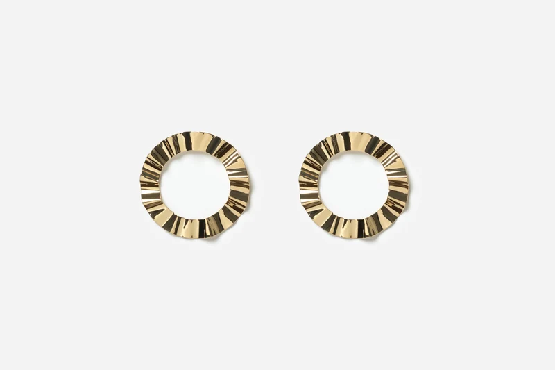 Boucles d'oreilles Kelli dorées, ondulées à la main