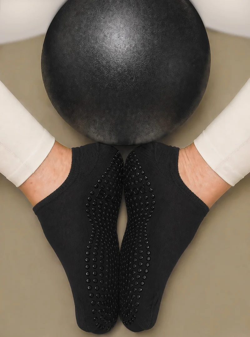Calzini antiscivolo per yoga e pilates con fibra d'argento Nero