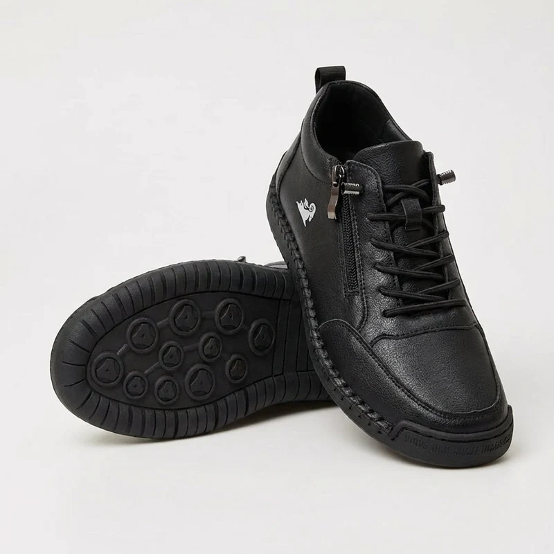 Chaussures orthopédiques avec soutien anatomique