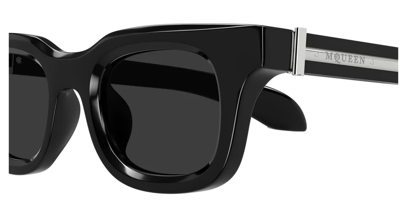 Alexander McQueen AM0547S 001 46