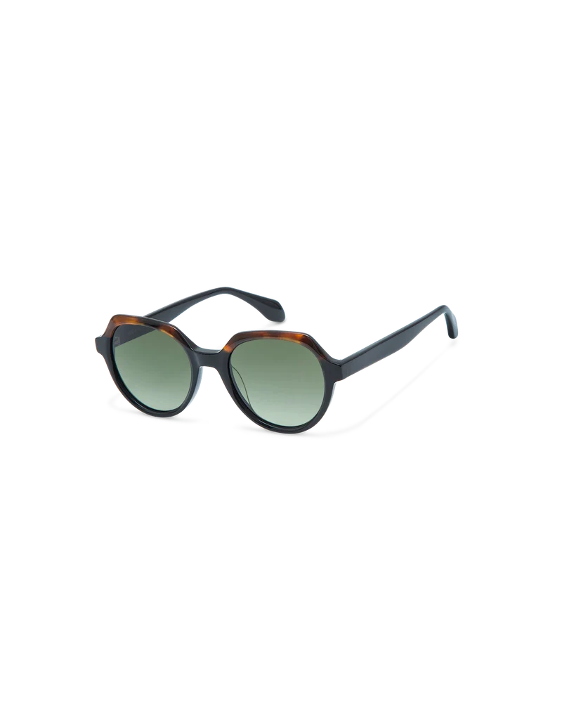 GigiStudios INE 11 48